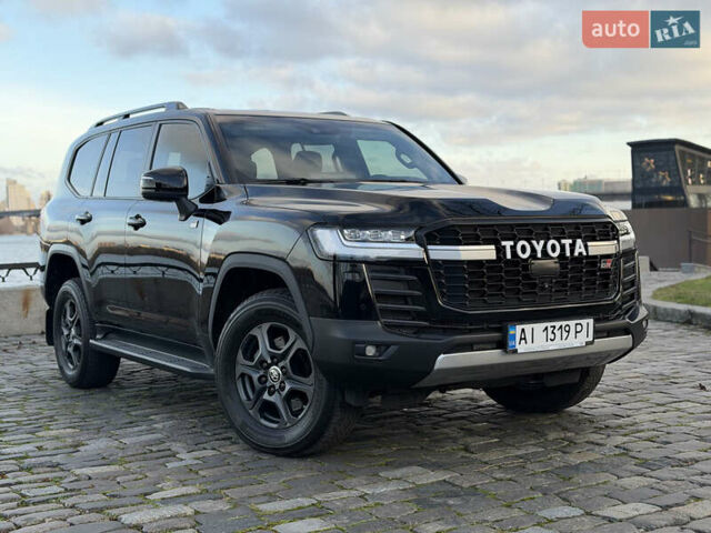 Черный Тойота Ленд Крузер, объемом двигателя 3.45 л и пробегом 65 тыс. км за 72500 $, фото 1 на Automoto.ua