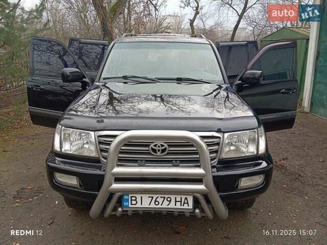 Коричневый Тойота Ленд Крузер, объемом двигателя 4.66 л и пробегом 260 тыс. км за 14000 $, фото 1 на Automoto.ua