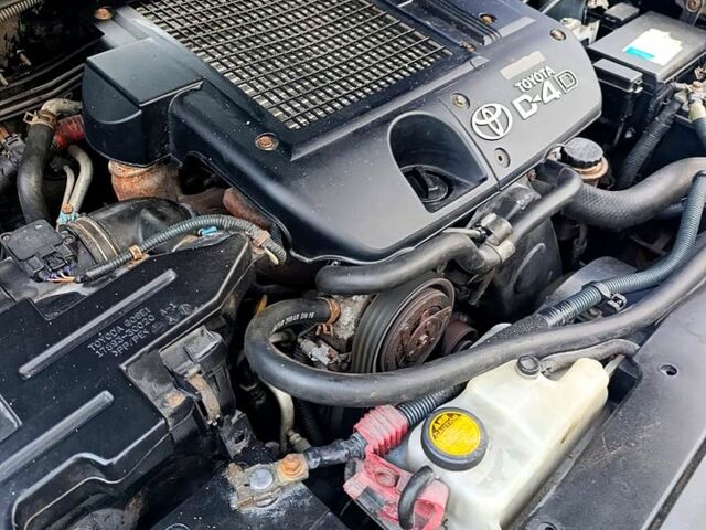 Тойота Ленд Крузер, об'ємом двигуна 3 л та пробігом 300 тис. км за 8500 $, фото 1 на Automoto.ua