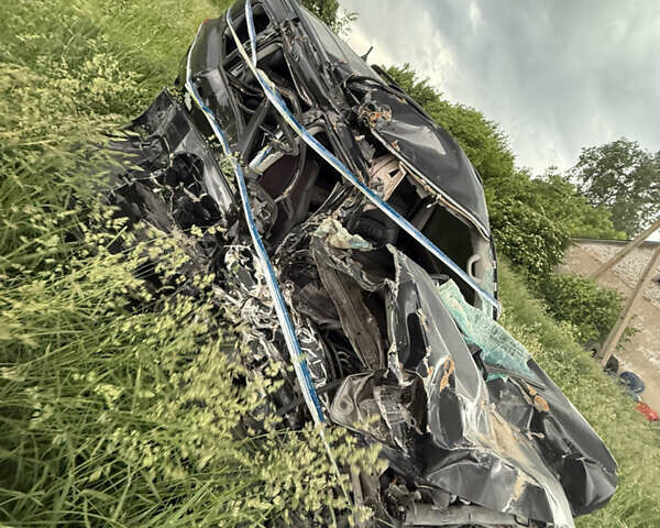 Тойота Ленд Крузер, объемом двигателя 4.7 л и пробегом 275 тыс. км за 9999 $, фото 1 на Automoto.ua