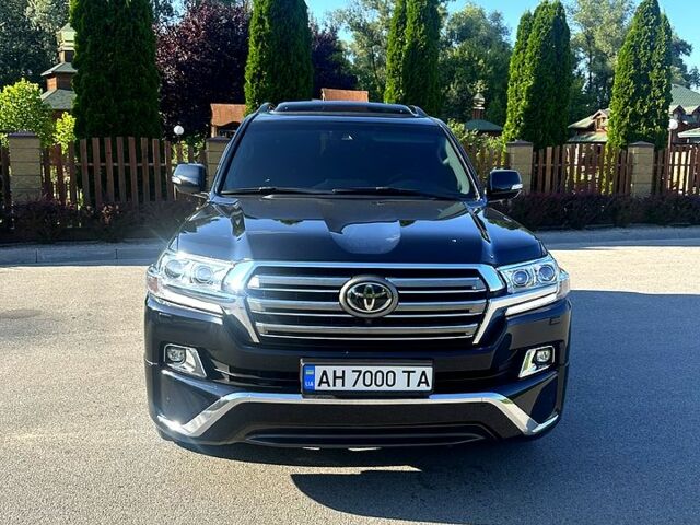 Тойота Ленд Крузер, объемом двигателя 4.5 л и пробегом 109 тыс. км за 69999 $, фото 1 на Automoto.ua