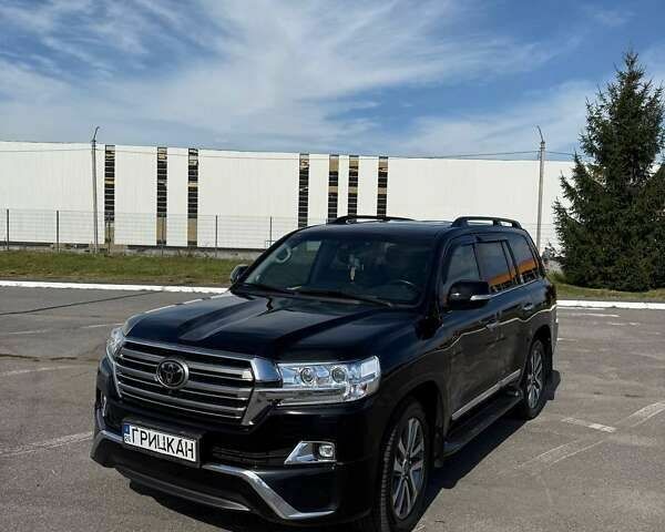 Тойота Ленд Крузер, объемом двигателя 4.5 л и пробегом 245 тыс. км за 54000 $, фото 1 на Automoto.ua