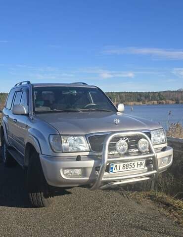 Сірий Тойота Ленд Крузер, об'ємом двигуна 4.2 л та пробігом 231 тис. км за 25000 $, фото 1 на Automoto.ua