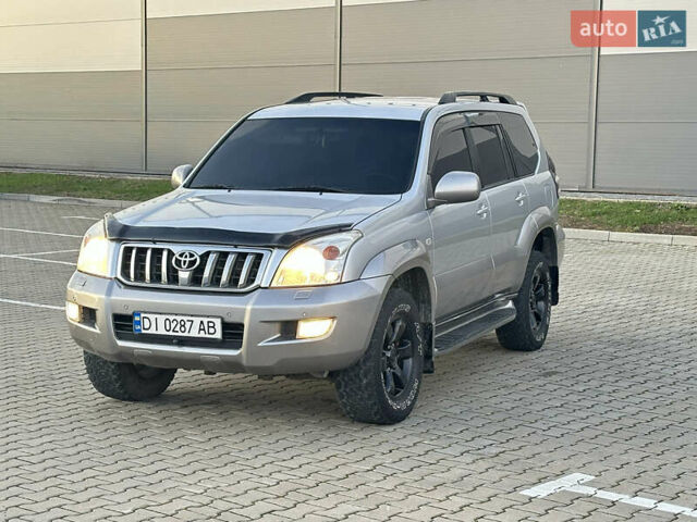 Сірий Тойота Ленд Крузер, об'ємом двигуна 3.96 л та пробігом 280 тис. км за 13900 $, фото 1 на Automoto.ua