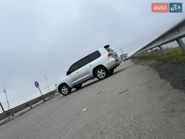 Серый Тойота Ленд Крузер, объемом двигателя 4.5 л и пробегом 280 тыс. км за 32500 $, фото 1 на Automoto.ua