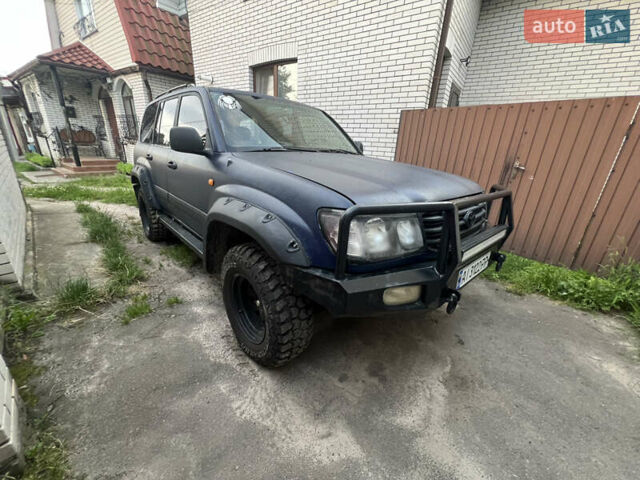 Синій Тойота Ленд Крузер, об'ємом двигуна 4.7 л та пробігом 360 тис. км за 11000 $, фото 1 на Automoto.ua