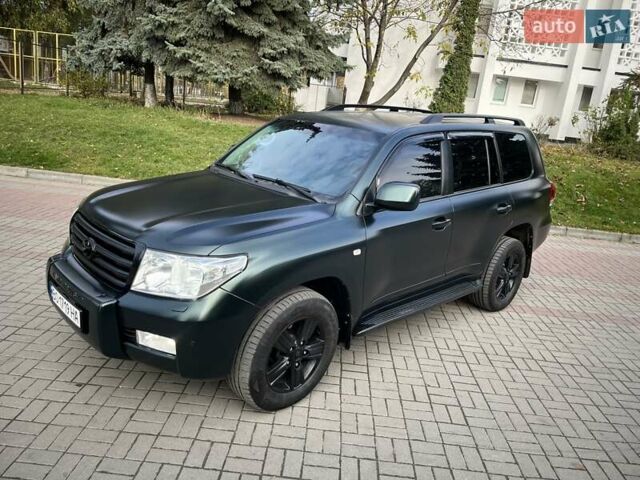 Зеленый Тойота Ленд Крузер, объемом двигателя 4.5 л и пробегом 235 тыс. км за 23500 $, фото 1 на Automoto.ua