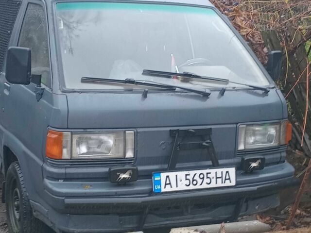 Серый Тойота Лит Айс, объемом двигателя 1.5 л и пробегом 10 тыс. км за 1476 $, фото 1 на Automoto.ua