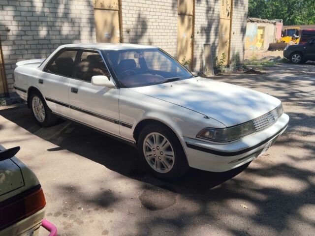 Білий Тойота Марк 2, об'ємом двигуна 2.4 л та пробігом 340 тис. км за 3500 $, фото 1 на Automoto.ua