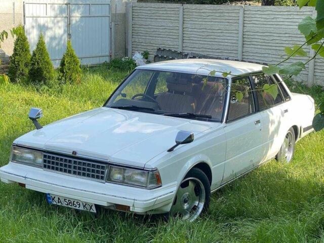 Белый Тойота Марк 2, объемом двигателя 1.8 л и пробегом 300 тыс. км за 3500 $, фото 1 на Automoto.ua