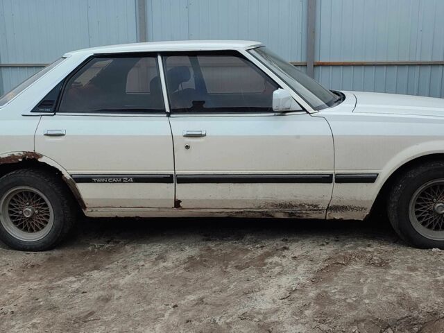 Білий Тойота Марк 2, об'ємом двигуна 2 л та пробігом 280 тис. км за 2000 $, фото 1 на Automoto.ua