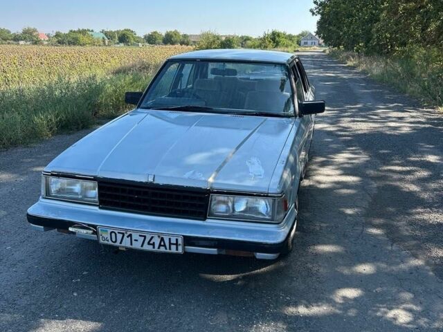 Серый Тойота Марк 2, объемом двигателя 2.2 л и пробегом 300 тыс. км за 1200 $, фото 1 на Automoto.ua