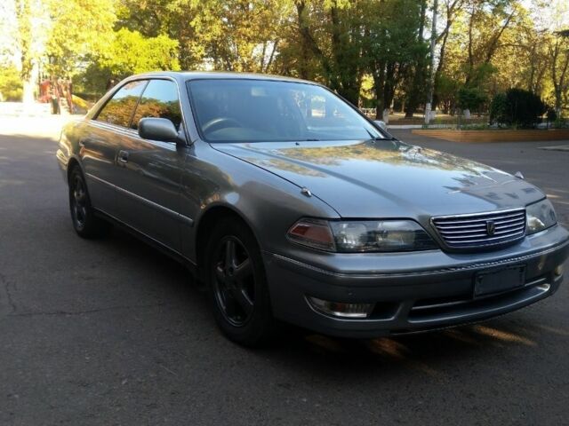 Серый Тойота Марк 2, объемом двигателя 3 л и пробегом 480 тыс. км за 7500 $, фото 1 на Automoto.ua