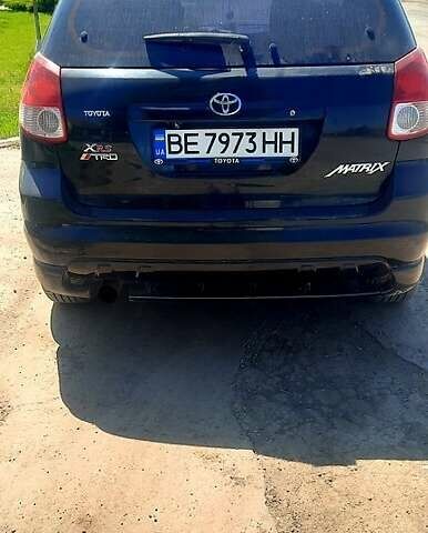 Чорний Тойота Matrix, об'ємом двигуна 1.8 л та пробігом 153 тис. км за 5500 $, фото 1 на Automoto.ua