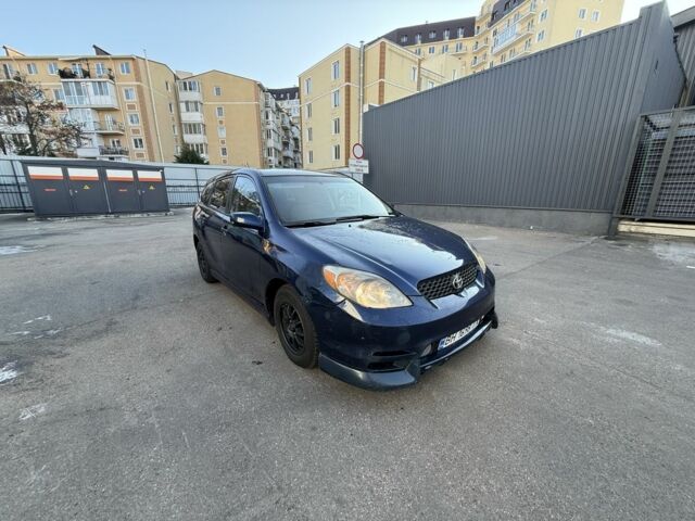Синій Тойота Matrix, об'ємом двигуна 1.8 л та пробігом 250 тис. км за 4999 $, фото 1 на Automoto.ua