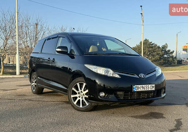 Чорний Тойота Превіа, об'ємом двигуна 2.36 л та пробігом 127 тис. км за 16800 $, фото 1 на Automoto.ua