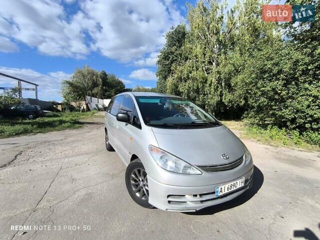 Сірий Тойота Превіа, об'ємом двигуна 0 л та пробігом 400 тис. км за 7200 $, фото 1 на Automoto.ua