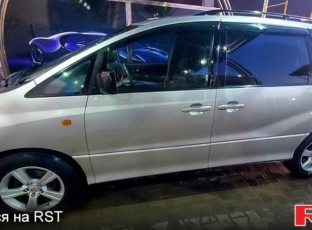 Сірий Тойота Превіа, об'ємом двигуна 2 л та пробігом 375 тис. км за 5800 $, фото 1 на Automoto.ua