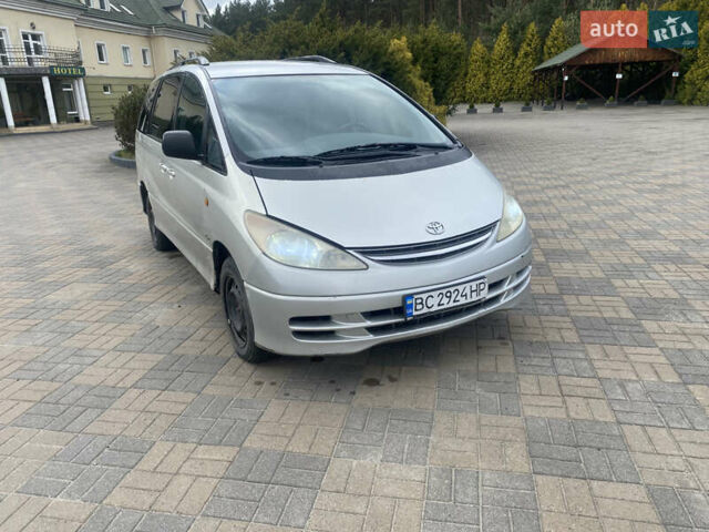 Сірий Тойота Превіа, об'ємом двигуна 2 л та пробігом 419 тис. км за 4900 $, фото 1 на Automoto.ua