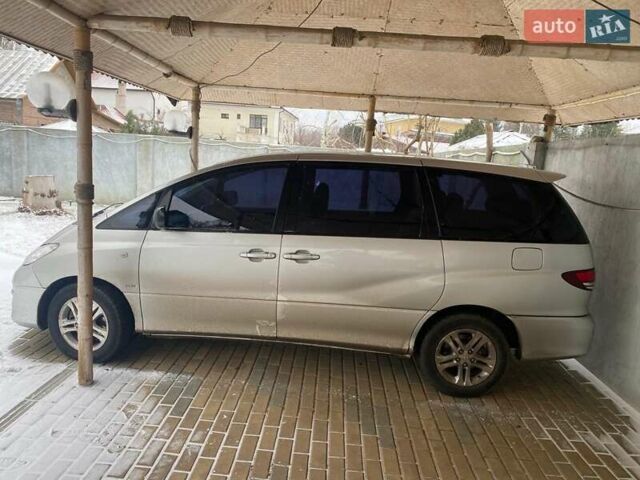 Сірий Тойота Превіа, об'ємом двигуна 2.36 л та пробігом 190 тис. км за 5800 $, фото 1 на Automoto.ua