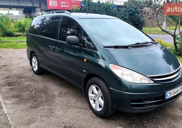 Зеленый Тойота Превиа, объемом двигателя 2 л и пробегом 475 тыс. км за 6000 $, фото 1 на Automoto.ua