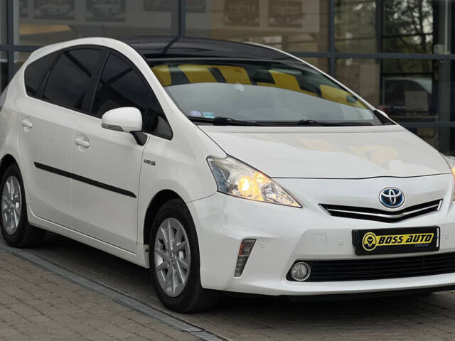 Білий Тойота Пріус, об'ємом двигуна 1.8 л та пробігом 193 тис. км за 13000 $, фото 1 на Automoto.ua
