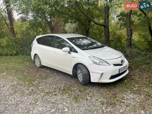 Білий Тойота Пріус, об'ємом двигуна 1.8 л та пробігом 477 тис. км за 11500 $, фото 1 на Automoto.ua