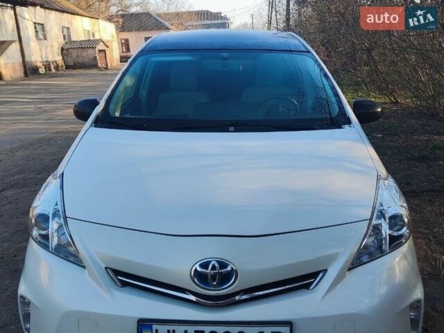 Білий Тойота Пріус, об'ємом двигуна 1.79 л та пробігом 230 тис. км за 10500 $, фото 1 на Automoto.ua