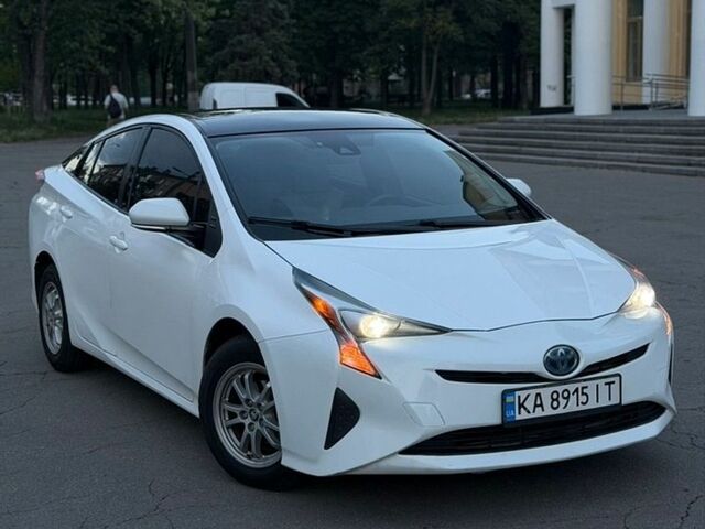 Білий Тойота Пріус, об'ємом двигуна 1.8 л та пробігом 92 тис. км за 13700 $, фото 1 на Automoto.ua