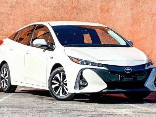 Білий Тойота Пріус, об'ємом двигуна 1.8 л та пробігом 66 тис. км за 7900 $, фото 1 на Automoto.ua