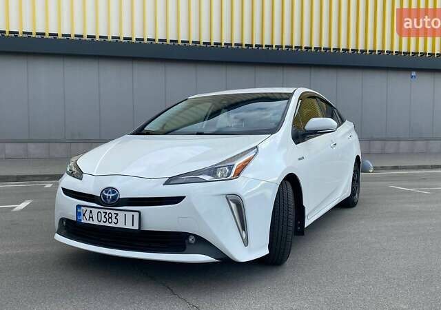 Білий Тойота Пріус, об'ємом двигуна 1.8 л та пробігом 98 тис. км за 20700 $, фото 1 на Automoto.ua