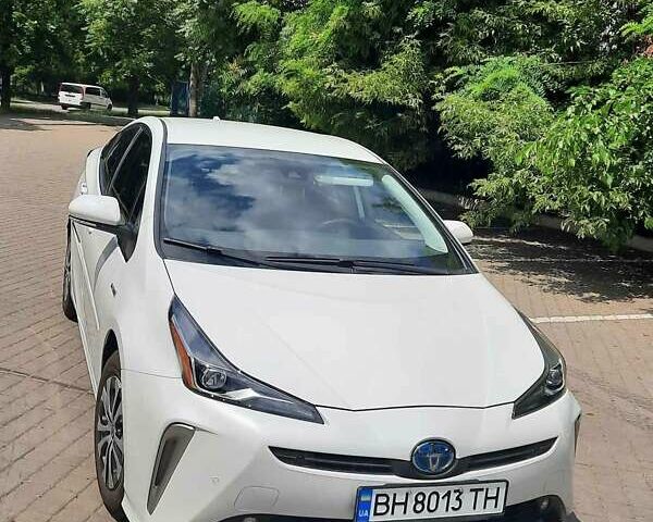 Белый Тойота Приус, объемом двигателя 1.8 л и пробегом 2 тыс. км за 27000 $, фото 1 на Automoto.ua