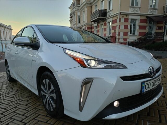 Білий Тойота Пріус, об'ємом двигуна 1.8 л та пробігом 53 тис. км за 19999 $, фото 1 на Automoto.ua