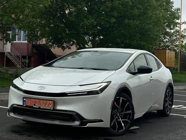 Білий Тойота Пріус, об'ємом двигуна 1.99 л та пробігом 13 тис. км за 29500 $, фото 1 на Automoto.ua