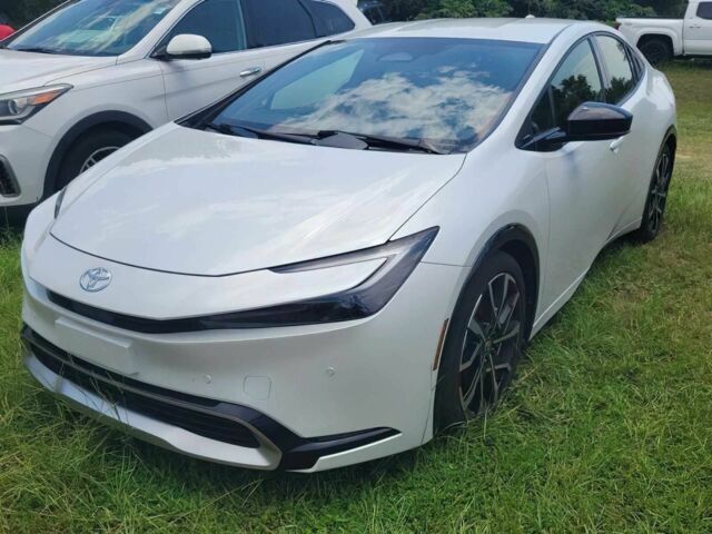 Белый Тойота Приус, объемом двигателя 2 л и пробегом 25 тыс. км за 9518 $, фото 1 на Automoto.ua