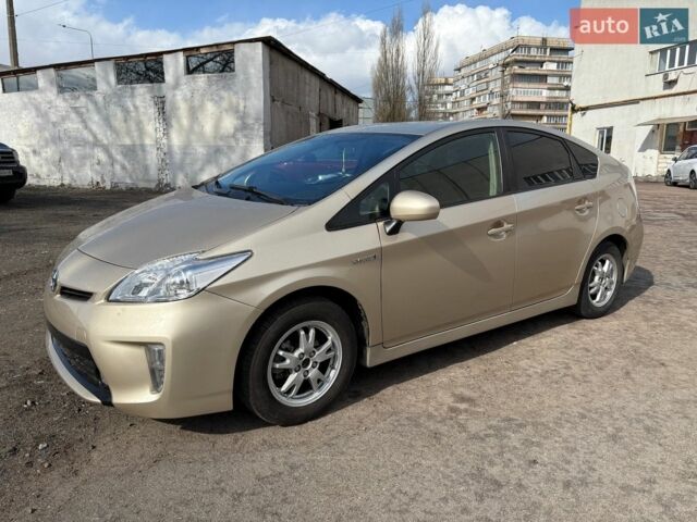 Бежевый Тойота Приус, объемом двигателя 1.8 л и пробегом 336 тыс. км за 9100 $, фото 1 на Automoto.ua