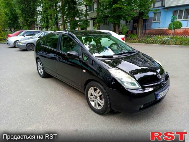 Черный Тойота Приус, объемом двигателя 1.5 л и пробегом 378 тыс. км за 6500 $, фото 1 на Automoto.ua