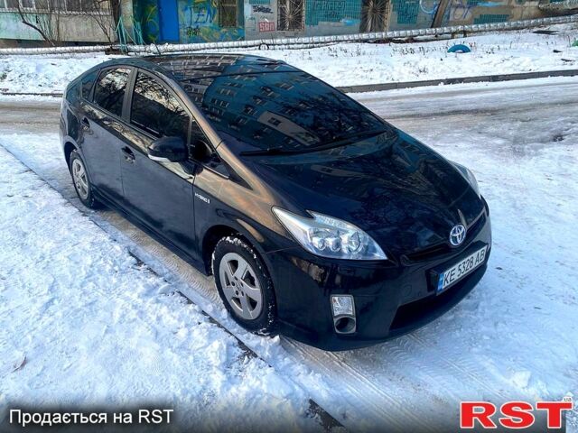 Черный Тойота Приус, объемом двигателя 1.8 л и пробегом 335 тыс. км за 11500 $, фото 1 на Automoto.ua