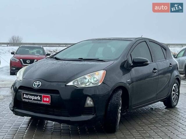 Черный Тойота Приус, объемом двигателя 1.5 л и пробегом 250 тыс. км за 7500 $, фото 1 на Automoto.ua