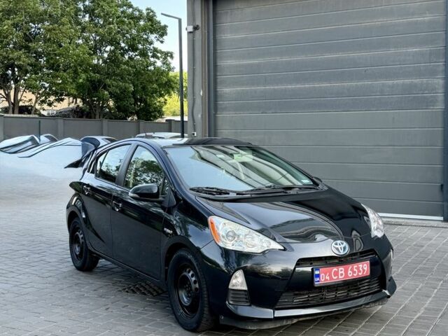 Черный Тойота Приус, объемом двигателя 1.5 л и пробегом 122 тыс. км за 8900 $, фото 1 на Automoto.ua