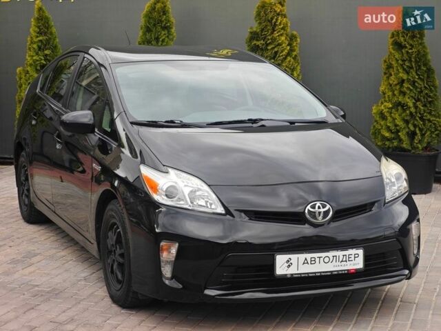 Черный Тойота Приус, объемом двигателя 1.8 л и пробегом 235 тыс. км за 10500 $, фото 1 на Automoto.ua