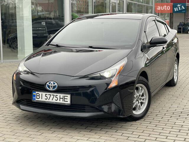 Черный Тойота Приус, объемом двигателя 1.8 л и пробегом 218 тыс. км за 15500 $, фото 1 на Automoto.ua