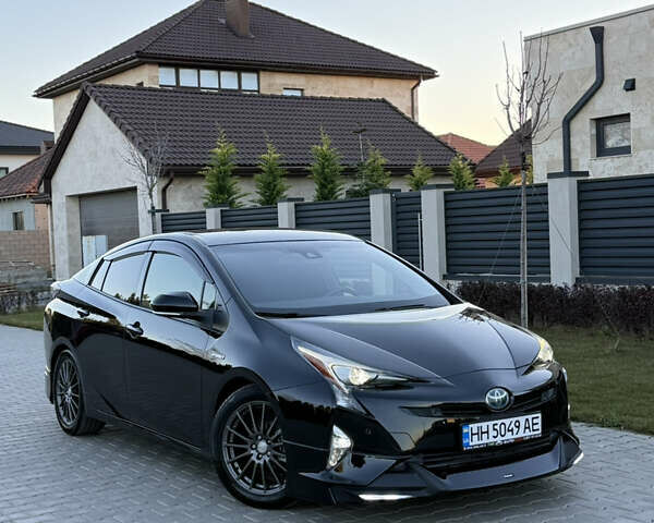 Чорний Тойота Пріус, об'ємом двигуна 1.8 л та пробігом 85 тис. км за 16999 $, фото 1 на Automoto.ua