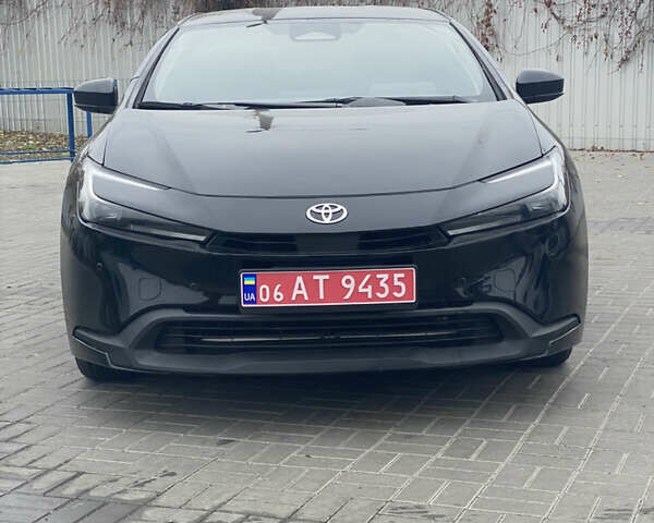 Черный Тойота Приус, объемом двигателя 2 л и пробегом 71 тыс. км за 28500 $, фото 1 на Automoto.ua