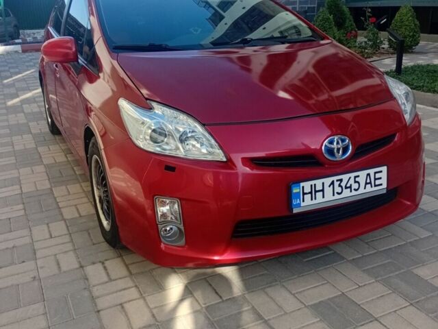 Червоний Тойота Пріус, об'ємом двигуна 1.8 л та пробігом 380 тис. км за 7000 $, фото 1 на Automoto.ua