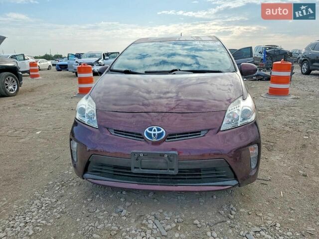 Червоний Тойота Пріус, об'ємом двигуна 0 л та пробігом 180 тис. км за 12500 $, фото 1 на Automoto.ua