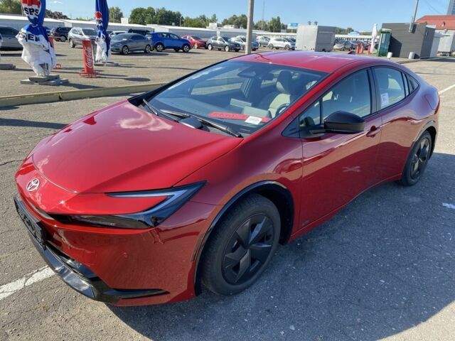 Красный Тойота Приус, объемом двигателя 2 л и пробегом 1 тыс. км за 29300 $, фото 1 на Automoto.ua