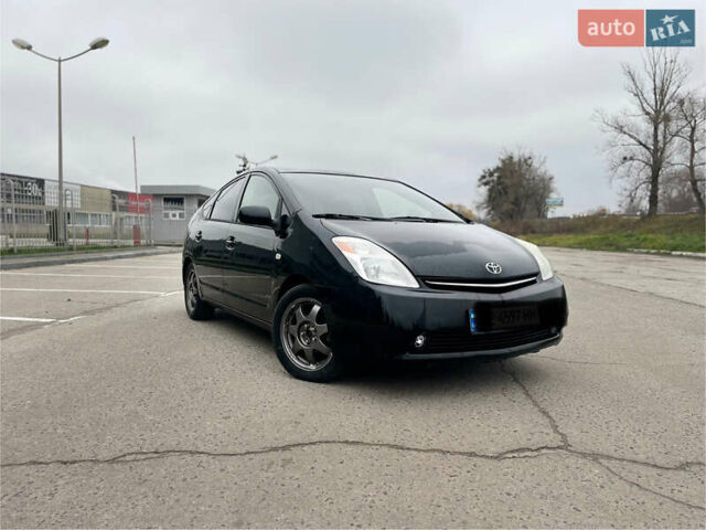 Тойота Пріус, об'ємом двигуна 1.5 л та пробігом 303 тис. км за 5000 $, фото 1 на Automoto.ua