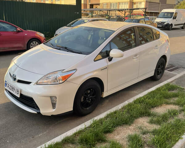 Тойота Приус, объемом двигателя 1.8 л и пробегом 279 тыс. км за 10800 $, фото 1 на Automoto.ua