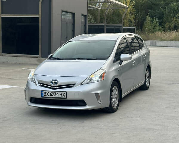 Тойота Приус, объемом двигателя 1.8 л и пробегом 230 тыс. км за 13500 $, фото 1 на Automoto.ua